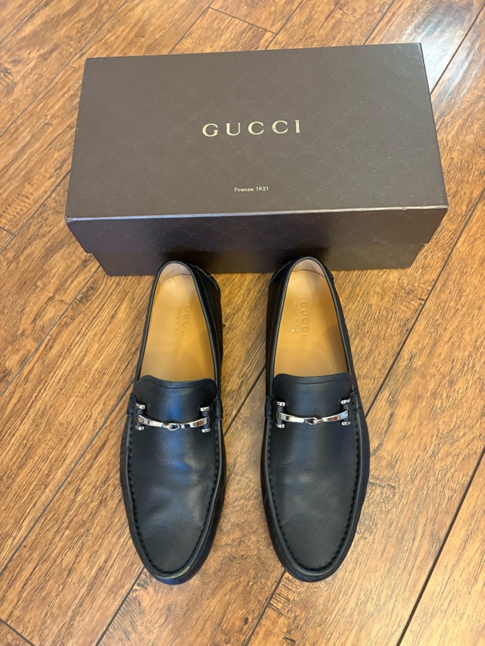 Gucci Black Leather Horsebit Slip-On Loafers